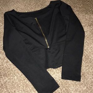 Long sleeve crop top